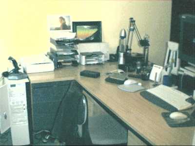 Schreibtisch