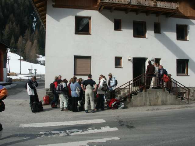 PICT3972.JPG