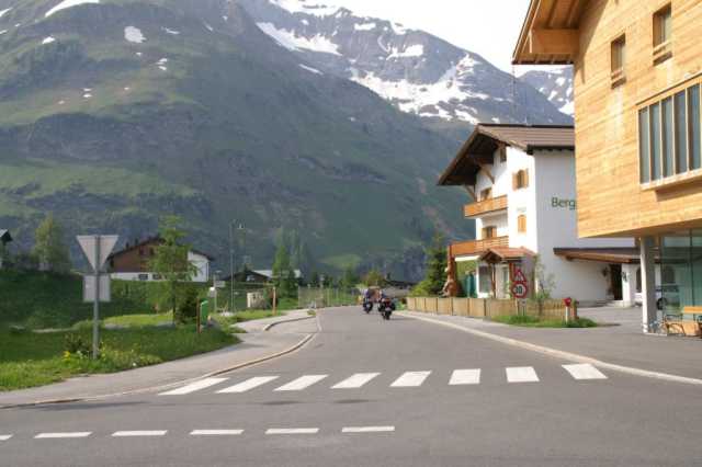 PICT0005.JPG