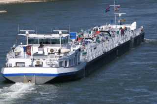 pict1008.jpg